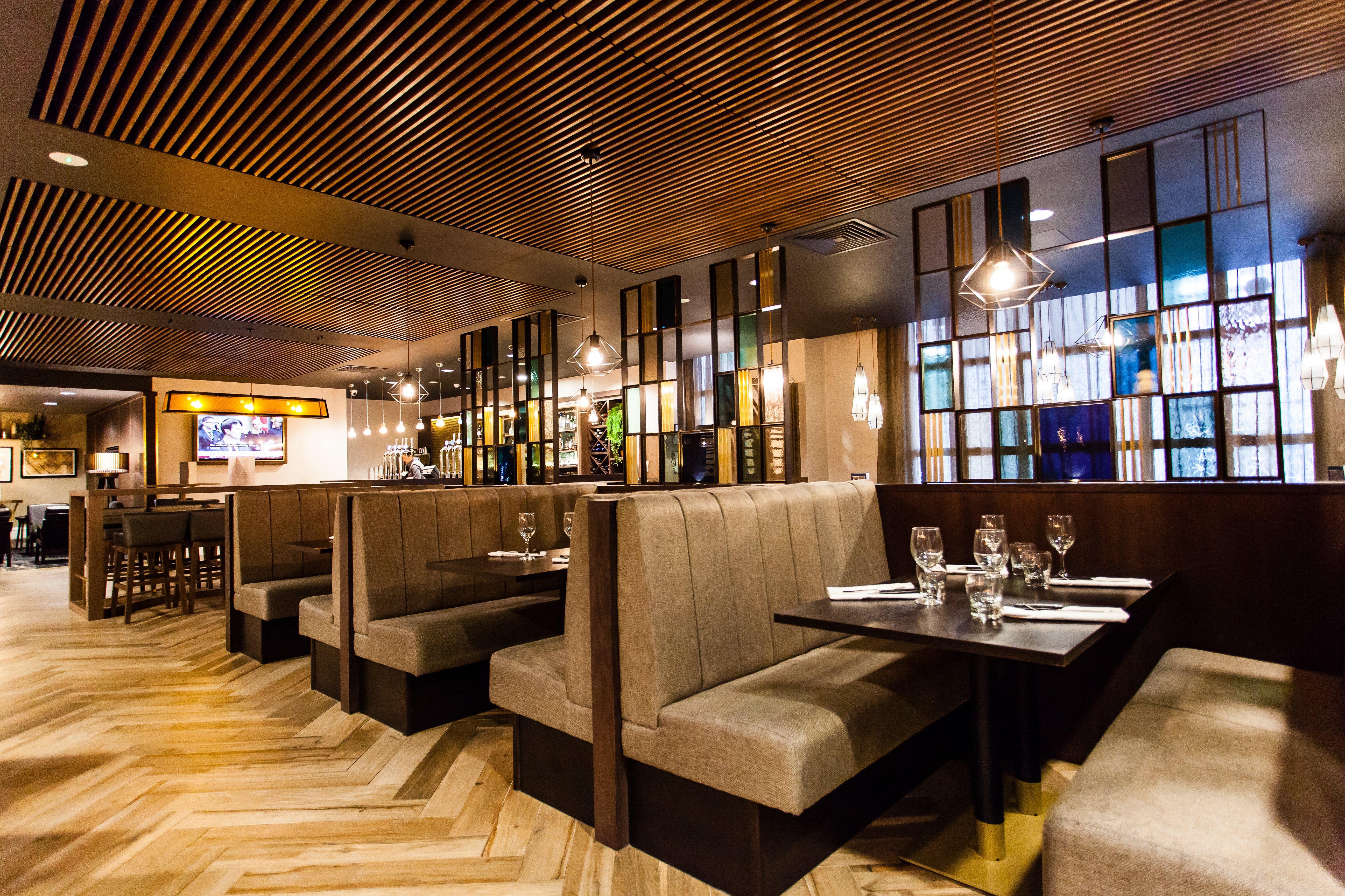 Crowne Plaza Leeds By Ihg Hotel Exterior photo